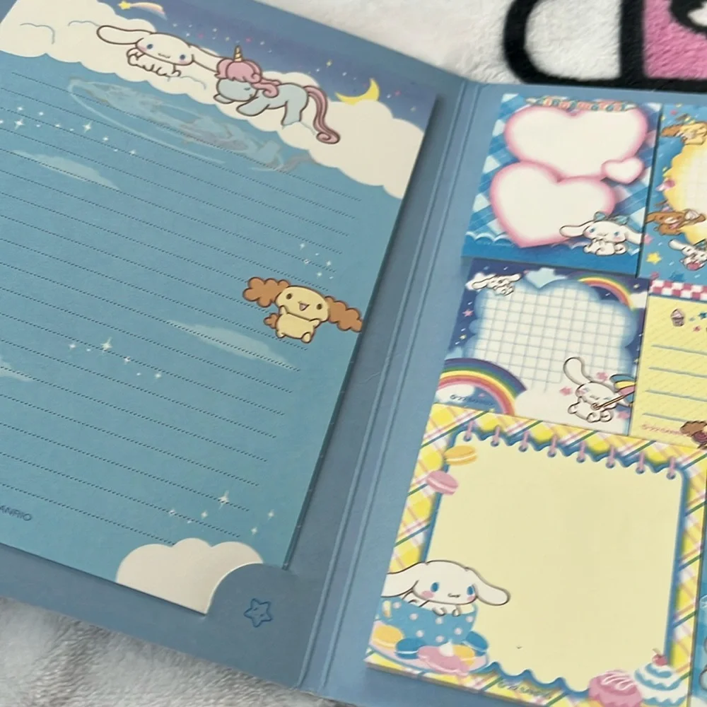 Cinnamoroll Memo Book-Style Set of Sticky Notes and Stationary Pages